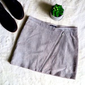 •SOLD• Bebe | Grey Suede Asymmetric Zipper Mini Skirt